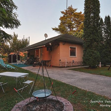 Dunakanyar, Szentendrei Sziget Szamoca Vendeghaz Horany Telen Nyaron Szigetmonostor Bagian luar foto