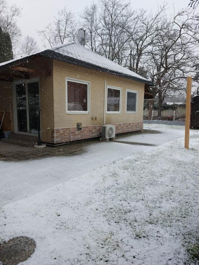 Dunakanyar, Szentendrei Sziget Szamoca Vendeghaz Horany Telen Nyaron Szigetmonostor Bagian luar foto