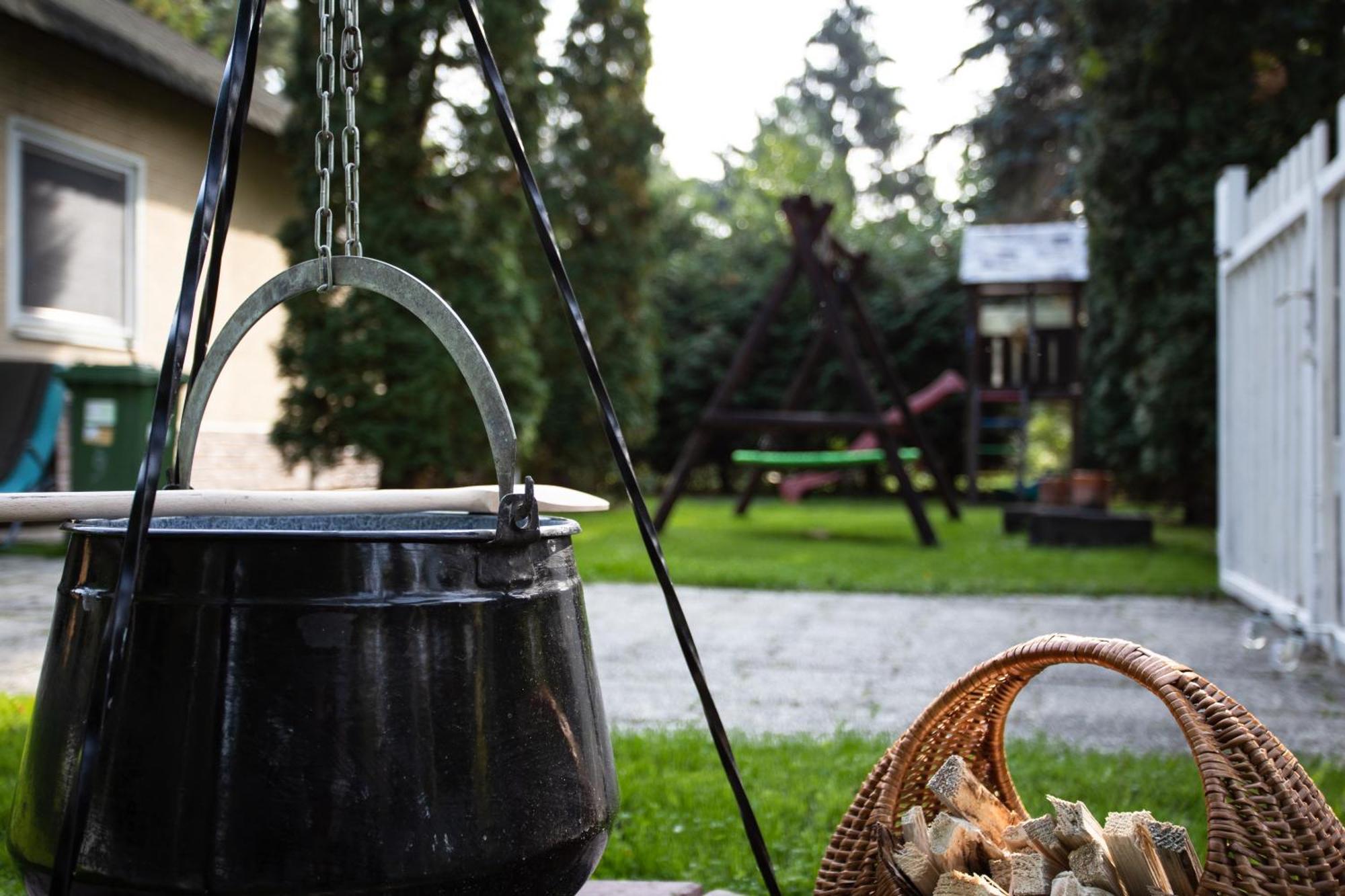 Dunakanyar, Szentendrei Sziget Szamoca Vendeghaz Horany Telen Nyaron Szigetmonostor Bagian luar foto
